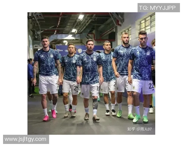 足球明星与篮球明星的时尚风格对比与潮流演变探讨