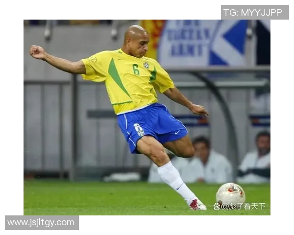 深入探讨足球明星的独特魅力与卓越才能解析