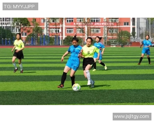 新化足球明星有哪些人选及其精彩瞬间图片展示 新化足球明星有哪些人选及其精彩瞬间图片展示