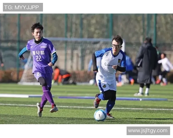 杭州羽毛球队在世界杯中的默契配合与精彩表现分析